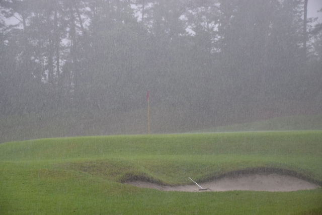 ゴルフ 宮城 情報 県 場 クローズ 雨や雪…悪天候でゴルフ場がクローズになる場合とキャンセル料がかかる場合