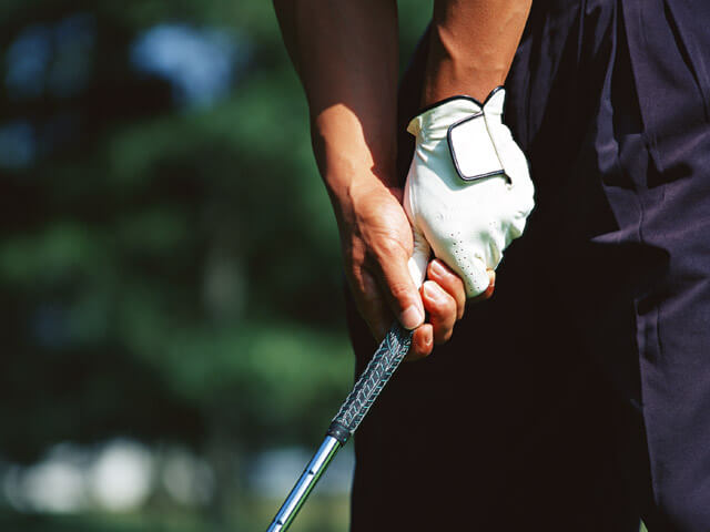 ゴルフクラブの握り方 最適なグリップは想像力から生まれる ゴルフ動画マガジン Golfes